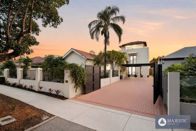 81 Lockhart Street, WA 6152