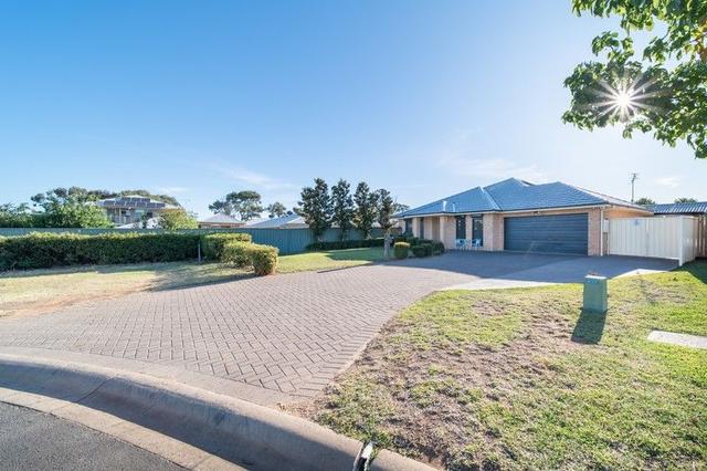 34 William Farrer Drive, NSW 2830