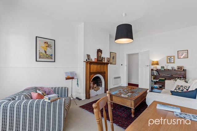 1/222 Bathurst Street, TAS 7000