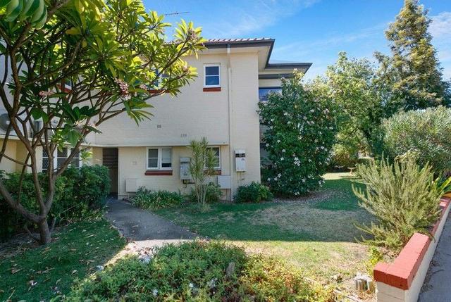 7/1 Barker Road, WA 6008