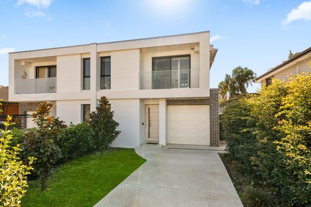 18 Hinkler  Avenue, NSW 2200