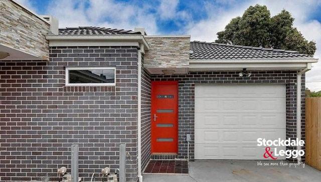 2/10 View Street, VIC 3046