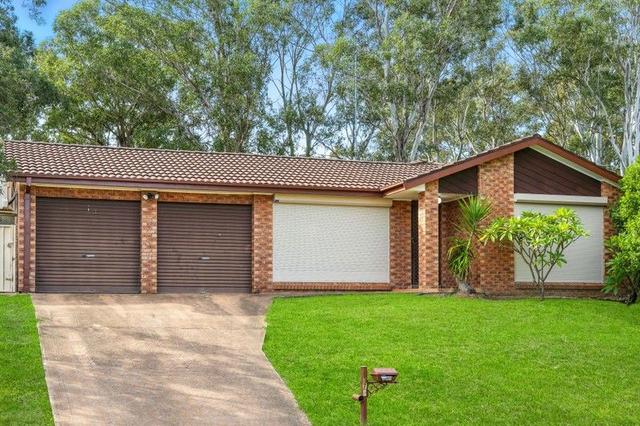 17 Holmegate Crescent, NSW 2749
