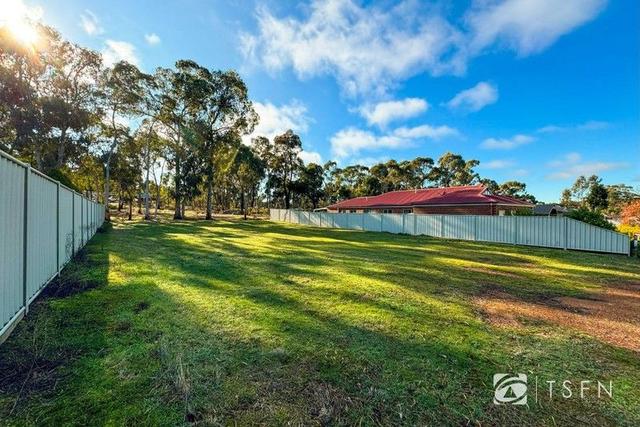 14 Woodlands Drive, VIC 3556