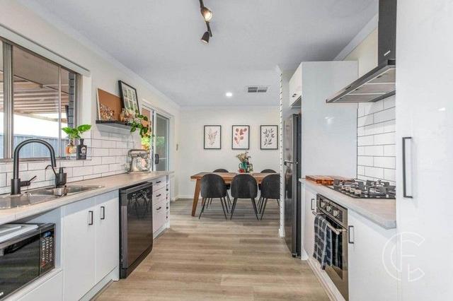 2/12 Opal Place, WA 6148