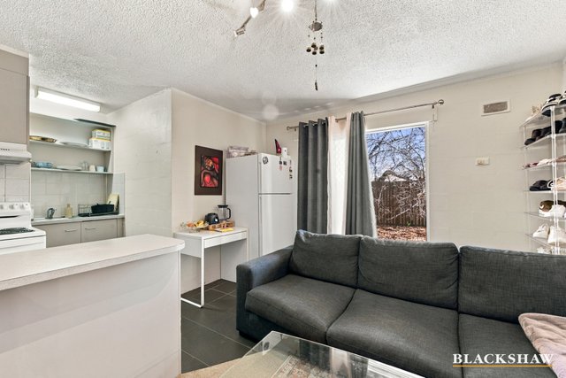4/10 Waniassa Street, NSW 2620