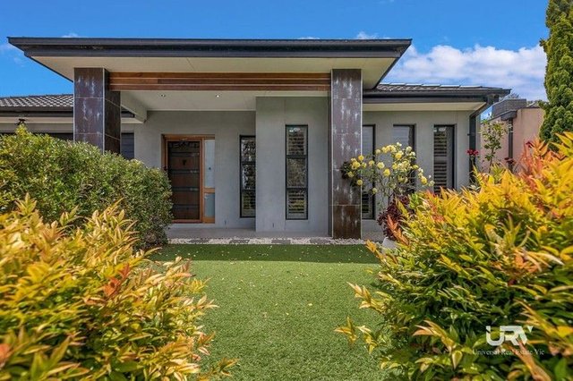 10 Spirited Cct, VIC 3064