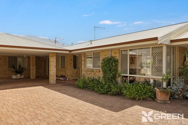 2/60 Sutton  Street, WA 6210