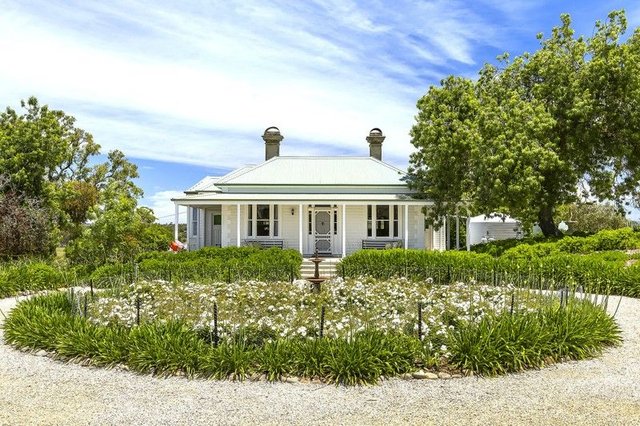 151 Wheelwrights Road, VIC 3431