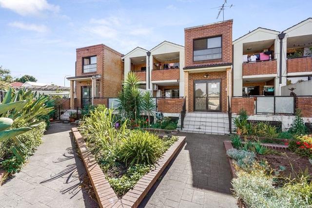 2/57-61 Penelope Lucas Lane, NSW 2142