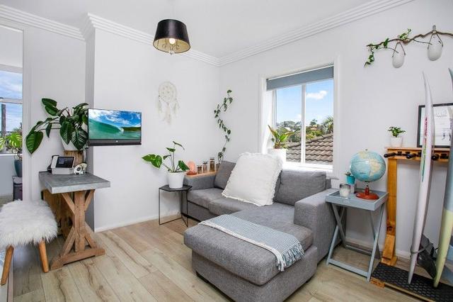 12/2-4 Pine Street, NSW 2095