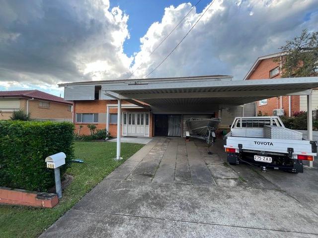 208 Broadwater Road, QLD 4122