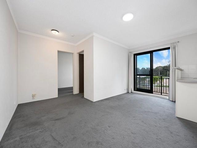 20/7 Peach Tree Road, NSW 2113