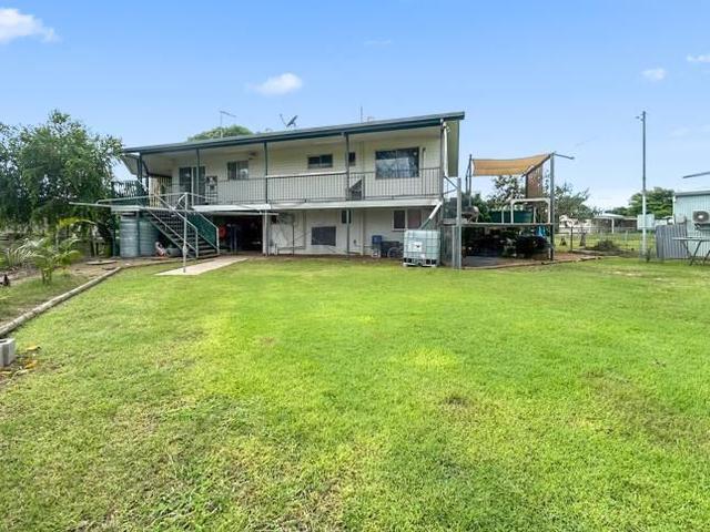 10 Clarina St, QLD 4891