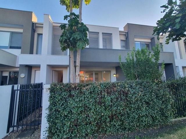 11/2 Emily Way, QLD 4227