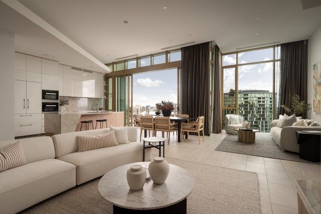 1204/25 Shafston Avenue, QLD 4169