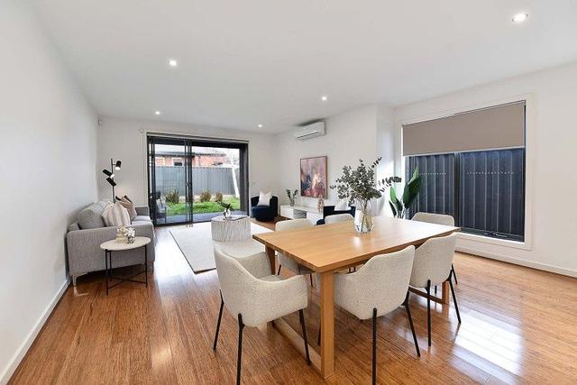 2/39 Arundel Avenue, VIC 3073