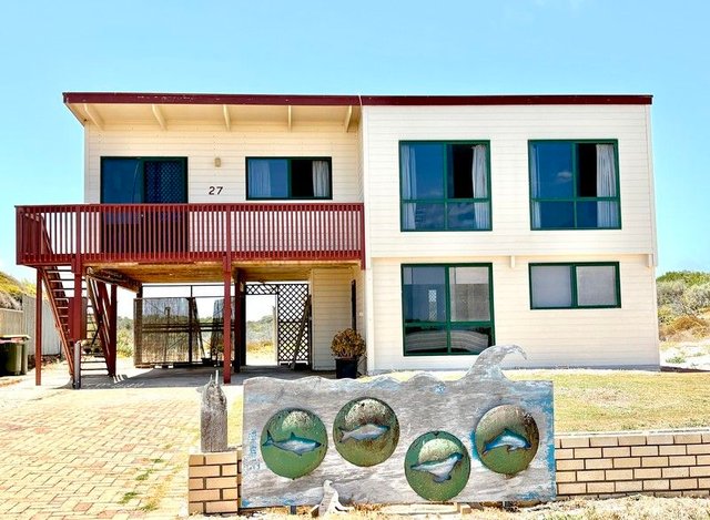 27 Esplanade, SA 5670