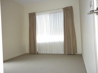 Bedroom 2 (2015-05-25)