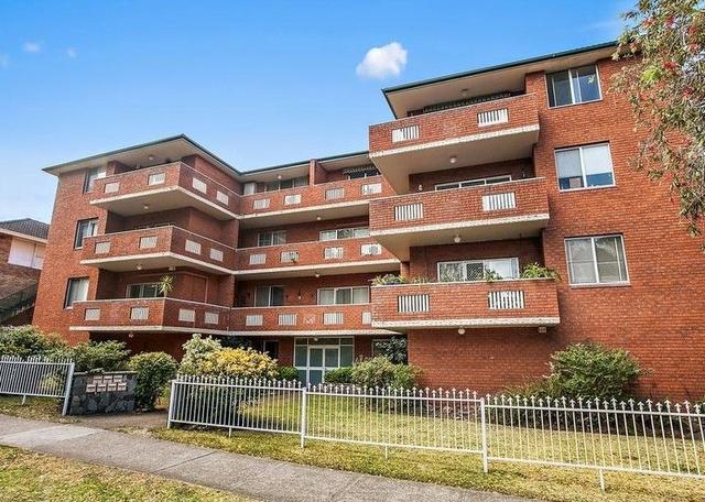 8/16 Garfield Street, NSW 2218