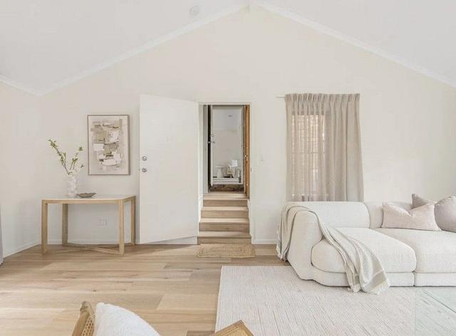 1 Evans Street, QLD 4074