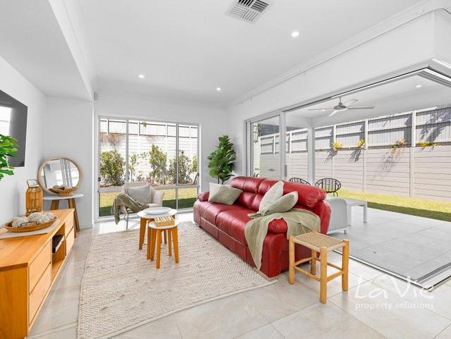 13 Houston Street, QLD 4300