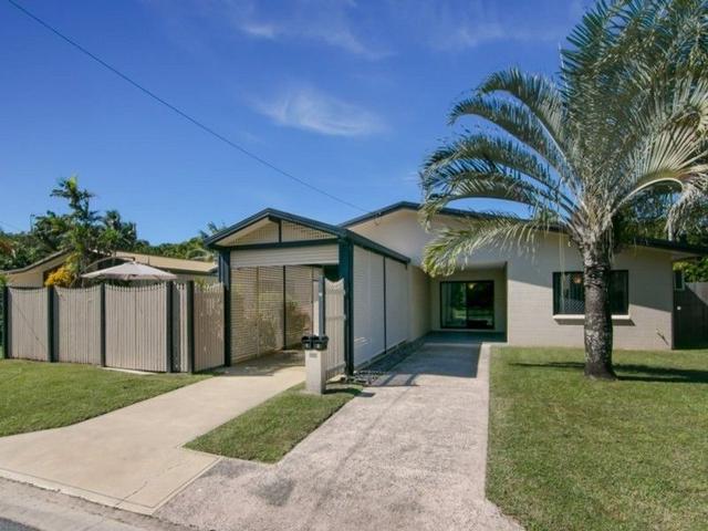 2/15 Connemara Close, QLD 4879
