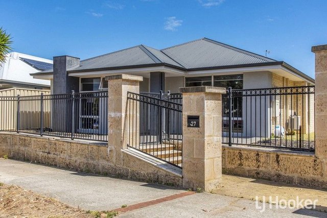 27 Karri Karri Pass, WA 6180