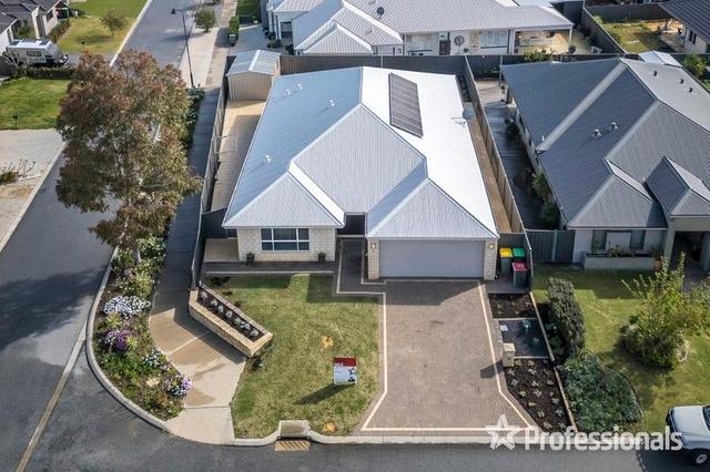 1 Graphite Street, WA 6035