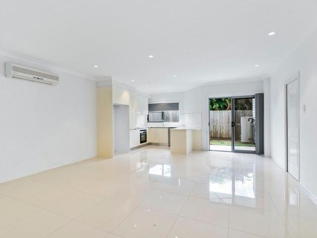 49 Duke Street, QLD 4103