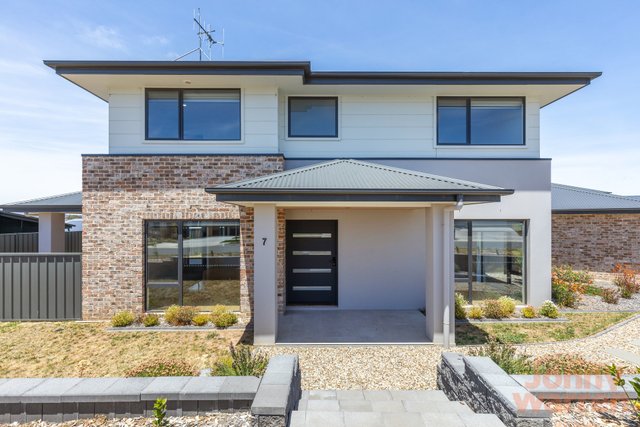 7 Letsona Street, NSW 2620