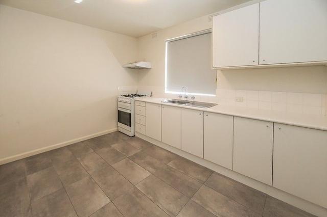 4/24 Auburn Grove, VIC 3123