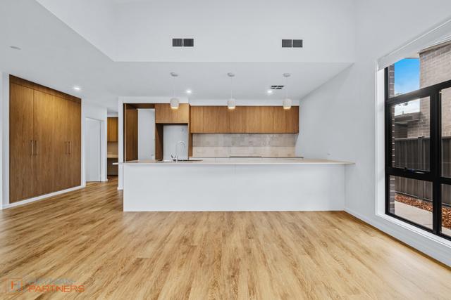 128 Eggleston Crescent, ACT 2606