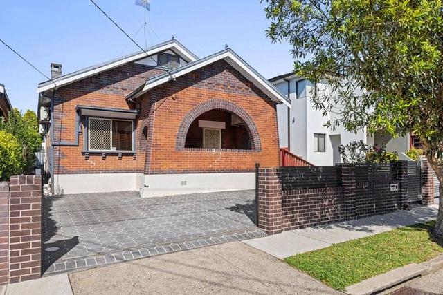8 Lang Street, NSW 2132