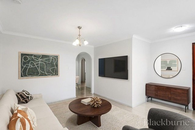 7/11 Kinsella Street, WA 6060