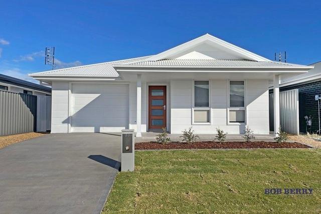35a Violet Circuit, NSW 2830