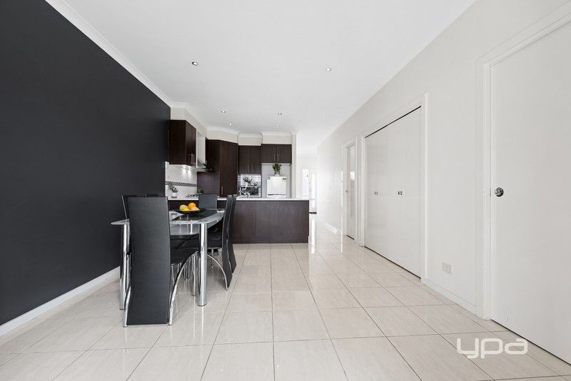 https://images.allhomes.com.au/property/photo/5be8c0abd960e11ce7679a255bf682fe_hd.jpg