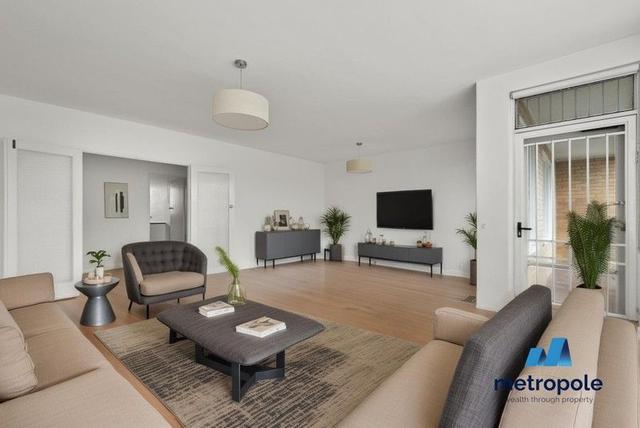 2/98 Burke Road, VIC 3145