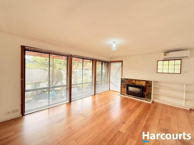 12 Ferncroft Street, VIC 3133