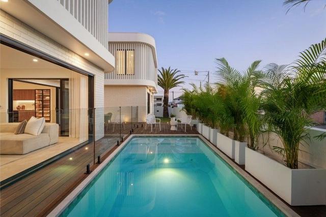 59 T E Peters Drive, QLD 4218