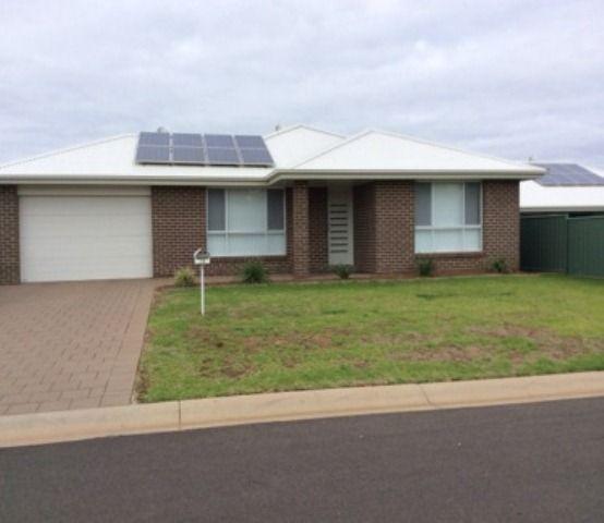 13 Dunheved Circle, NSW 2830