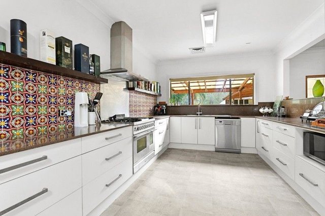 74 Riverside Drive, NSW 2753