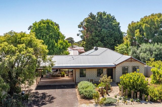 90 Dunsborough Lakes Drive, WA 6281