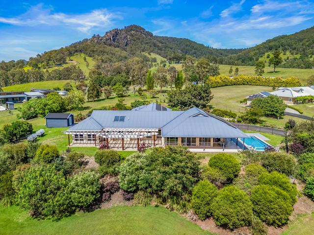 19 Neotsfield Avenue, NSW 2422