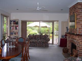 Lounge (2005-09-19)