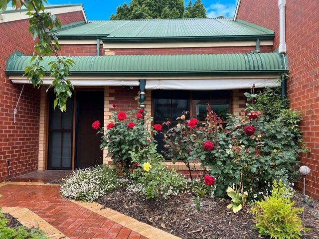 2/3 Hamilton Street, VIC 3437