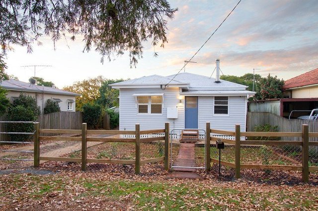 5 Park Street, QLD 4350