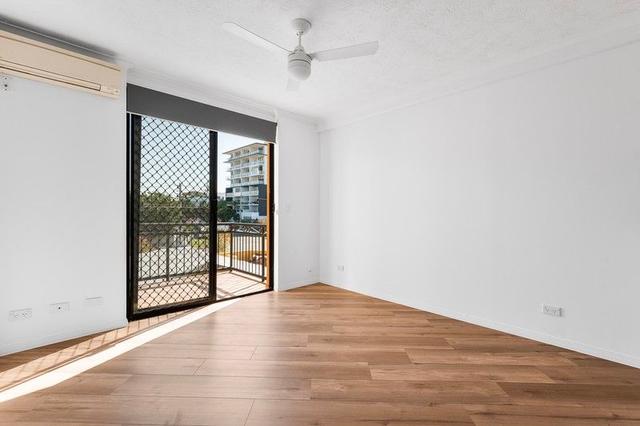 17/10-12 Bath Street, QLD 4215
