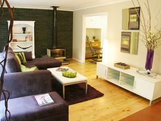 Lounge (2004-10-28)