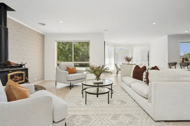 6 Corriedale Avenue, NSW 2582